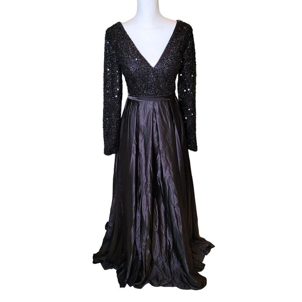 NWT Beautiful Black Long Sleeved Gown Holiday Wedding Party Bridesmaid MOTB